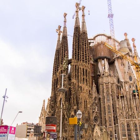Charm Apartment Sagrada Familia Барселона Екстер'єр фото